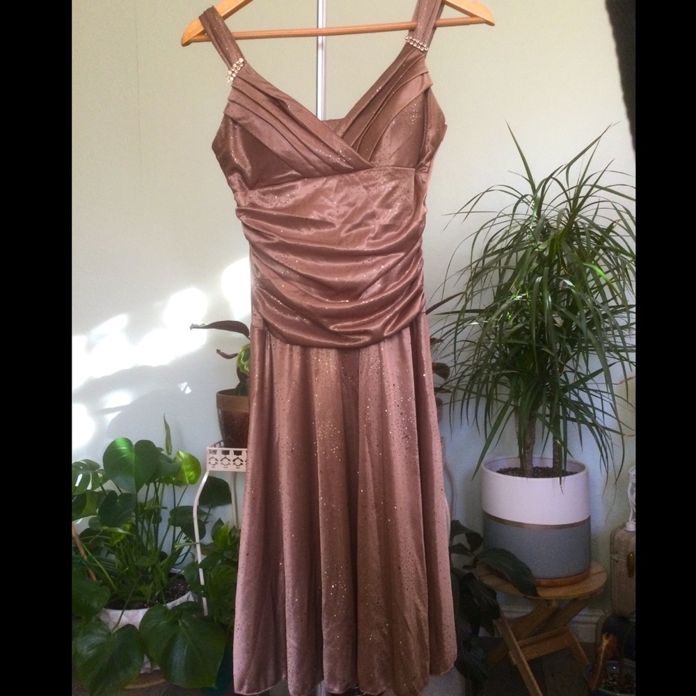 Gold sparkly party dress